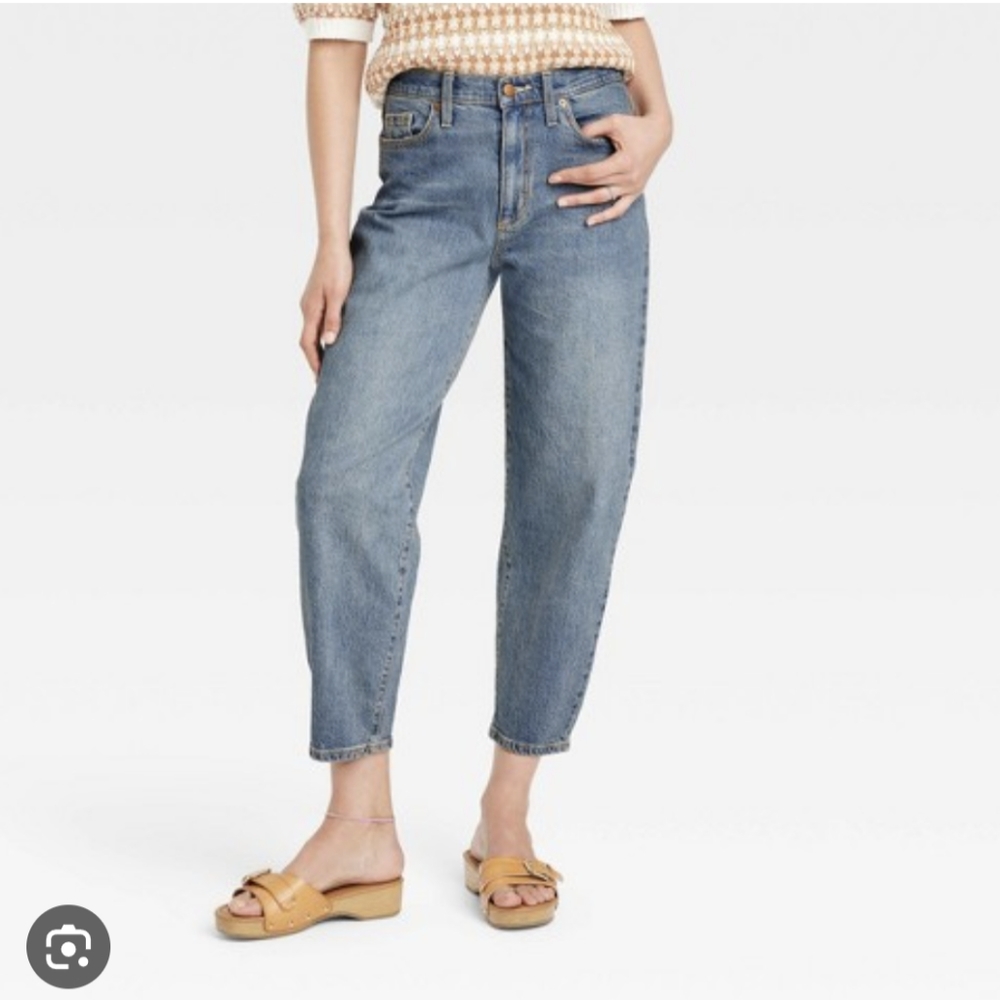 Universal Thread Balloon Jeans